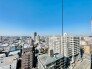広がる空と街並みを望む、開放感あふれる眺望