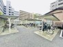 敷地内に駐輪場があります。
