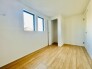 洋室は子供部屋にもちょうどいいサイズ感。
