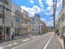 2号棟 前面道路含む現地写真
