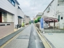 2号棟 前面道路含む現地写真
