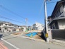2号棟 前面道路含む現地写真