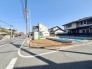 2号棟 前面道路含む現地写真