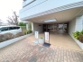 エントランス外
