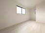 洋室は子供部屋にもちょうどいいサイズ感。
