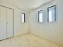 洋室は子供部屋にもちょうどいいサイズ感。
