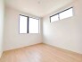 洋室は子供部屋にもちょうどいいサイズ感。
