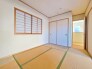 リビングと一体のように使える和室。
