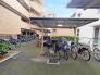 敷地内に駐輪場があります。
