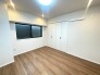 洋室は子供部屋にもちょうどいいサイズ感。
