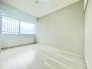洋室は子供部屋にもちょうどいいサイズ感。
