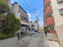 前面道路含む外観