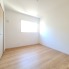 洋室は子供部屋にもちょうどいいサイズ感。
