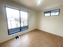 2号棟 たっぷりの陽光と、心地よい風が舞い込みます。
