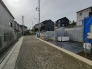 1号棟 前面道路含む現地写真
