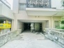 エントランス外
