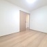 洋室は子供部屋にもちょうどいいサイズ感。

