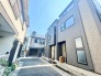1号棟 前面道路含む現地写真

