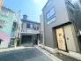 2号棟 前面道路含む現地写真
