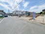 4号棟 前面道路含む現地写真
