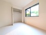 洋室は子供部屋にもちょうどいいサイズ感。
