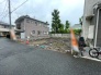 A号棟 前面道路含む現地写真
