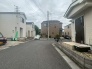 前面道路含む外観
