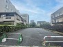 JR京浜東北・武蔵野線「南浦和」駅東口徒歩１分、提携駐車場もあります。エステート白馬南浦和店までお気軽にお問い合わせください。
