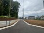 前面道路含む外観