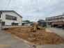 A号棟 前面道路含む現地写真
