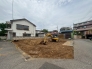 B号棟 前面道路含む現地写真
