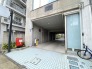 エントランス外
