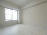 洋室は子供部屋にもちょうどいいサイズ感。
