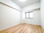洋室は子供部屋にもちょうどいいサイズ感。
