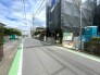 1号棟 前面道路含む現地写真
