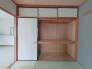 木の温もりと和の趣が調和した、静かで落ち着きのある空間が日々の暮らしに安らぎをもたらします。