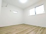 洋室は子供部屋にもちょうどいいサイズ感。
