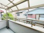 洗濯物を沢山干せるゆとりのバルコニー

