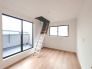 洋室は子供部屋にもちょうどいいサイズ感。
