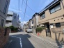 前面道路含む外観