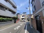 前面道路含む外観