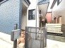 玄関前の扉