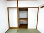 和室の収納は、やっぱり押入れがしっくりきます。
