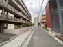 落ち着いた佇まいの街並みが、日々の暮らしに穏やかな安らぎをもたらします。