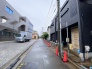 B号棟 前面道路含む現地写真

