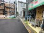8号棟 前面道路含む現地写真
