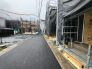 9号棟 前面道路含む現地写真
