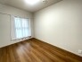 洋室は子供部屋にもちょうどいいサイズ感。
