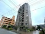 JR京浜東北・武蔵野線「南浦和」駅東口徒歩１分、提携駐車場もあります。エステート白馬南浦和店までお気軽にお問い合わせください。
