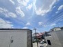 窓から眺める風景は一日の疲れを癒すヒーリングを奏でる、心地の良い時間を演出してくれます。室内も重要ですが、周りの環境もマイホーム選びの大事なポイント
